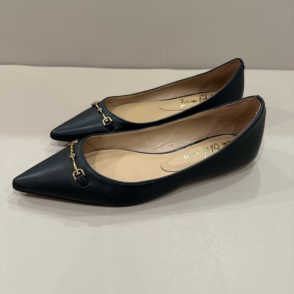 Sam Edelman Black Pointed Leather Flats with Gold Horsebit - Picture 5 of 7